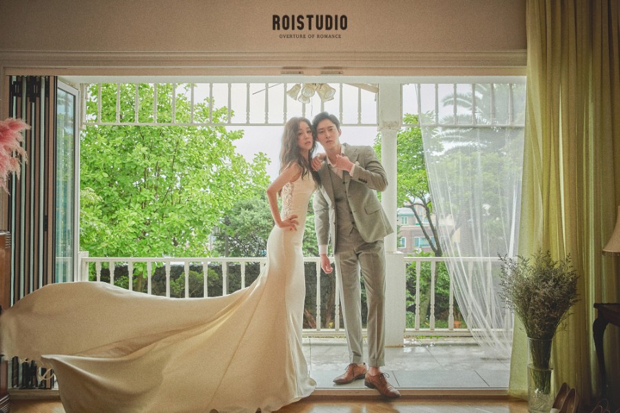 ROI Studio: Jeju Island Pre-Wedding Photography Studio by Roi on OneThreeOneFour 14