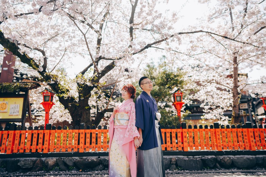 C&W: Kyoto Sakura Pre-wedding Photoshoot  by Kinosaki on OneThreeOneFour 1