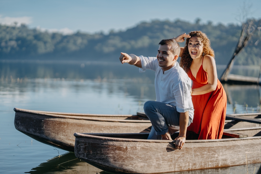 Bali Engagement Photoshoot At Temblingan Lake and Waterfall by Agus on OneThreeOneFour 6