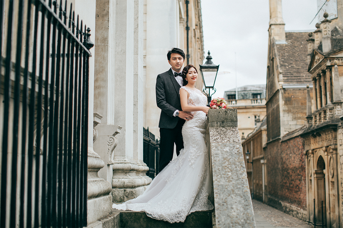UK Cambridge Retro Themed Pre-wedding Photoshoot by Dom on OneThreeOneFour 16