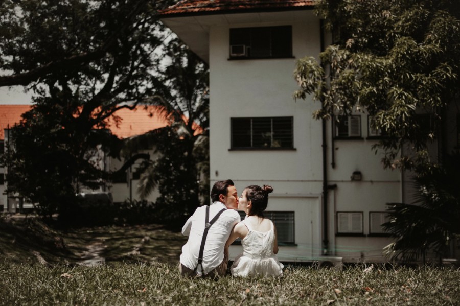 A & L - Singapore Pre-Wedding at Jurong Bird Park & Colonial Houses at Wessex Estate by Chan on OneThreeOneFour 31