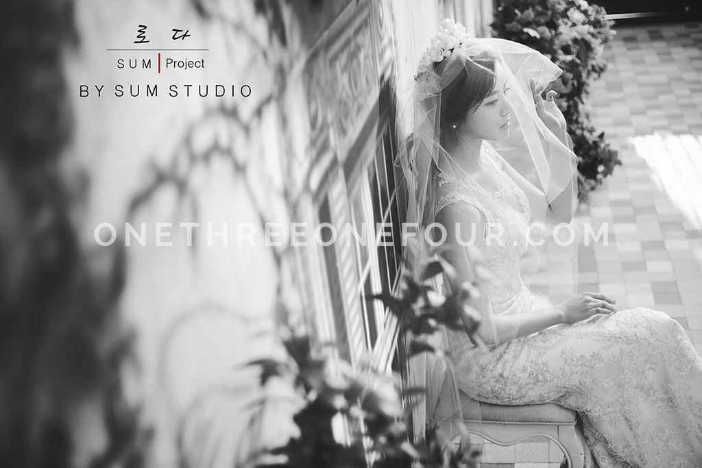 Korean Wedding Photos: Indoor Set (NEW) by SUM Studio on OneThreeOneFour 54