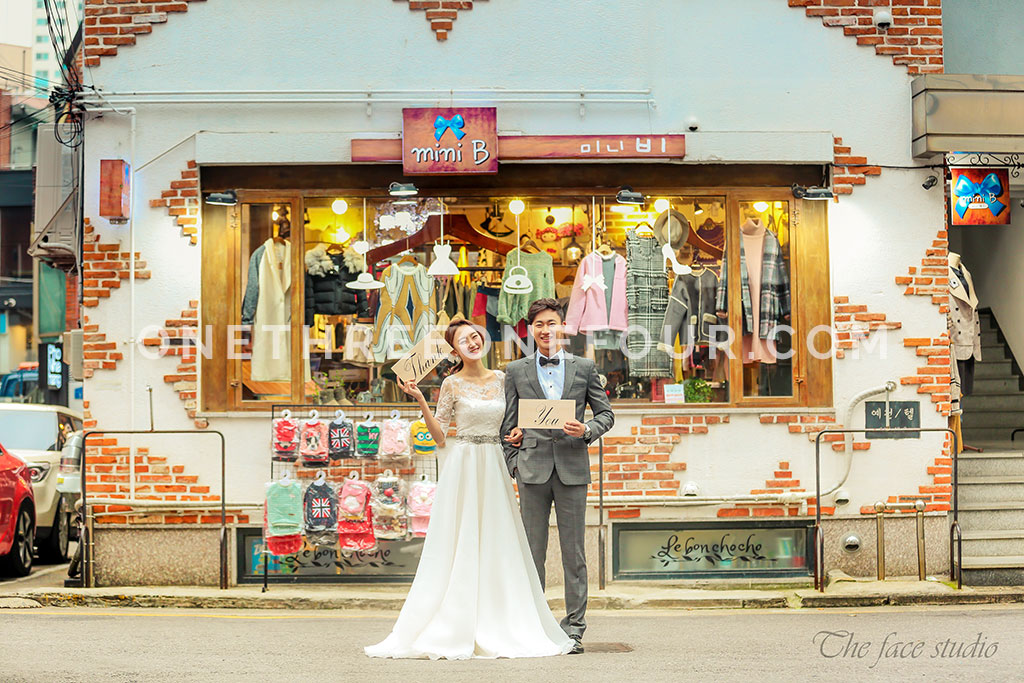 Korean Studio Pre-Wedding Photography: Outdoor by The Face Studio on OneThreeOneFour 11