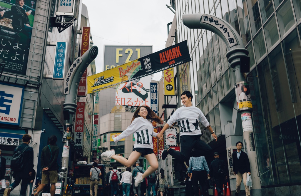 Japan Tokyo Casual Couple Photoshoot At Shopping District And Shibuya Crossing  by Lenham on OneThreeOneFour 8