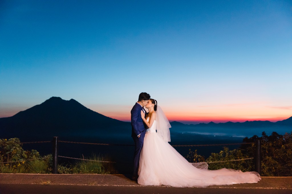 Pre-Wedding Photographer In Bali: Photoshoot At Mount Batur, Kintamani Forest, Cepung Waterfall And Tegal Wangi Beach by Hendra  on OneThreeOneFour 0