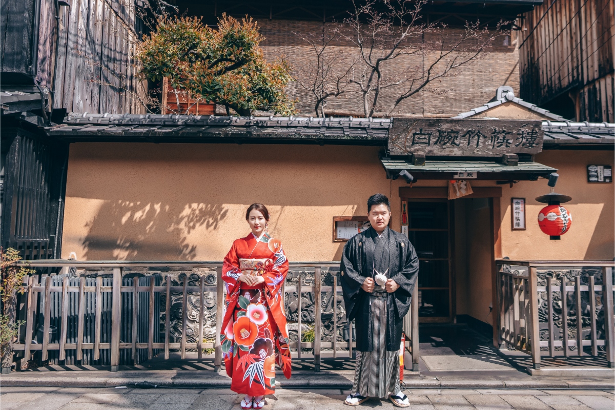 穿著日本傳統和服在日本京都櫻花季的婚紗拍攝 by Kinosaki on OneThreeOneFour 6