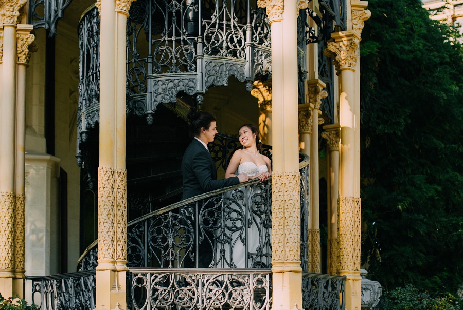 Prague Hluboká Castle Pre-wedding Photoshoot by Nika on OneThreeOneFour 32