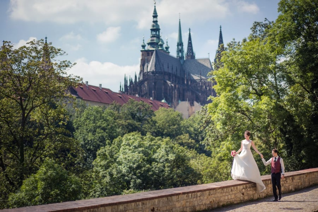 Prague Elopement Wedding At Spanish Synagogue And Charles Bridge  by Roman  on OneThreeOneFour 17