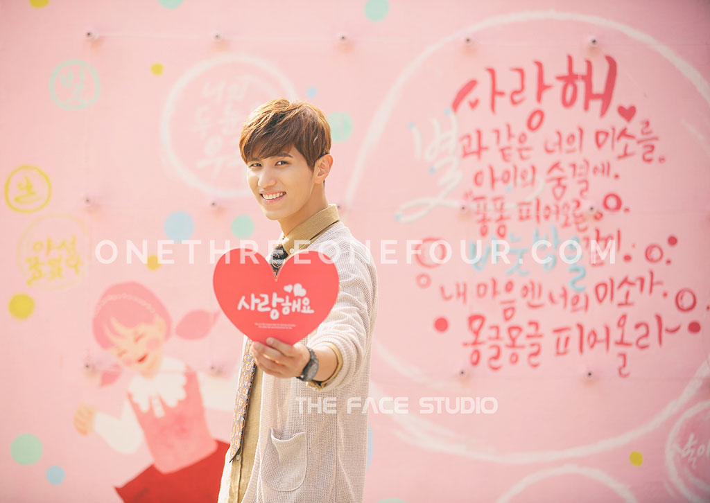 Korean Studio Pre-Wedding Photography: Hongdae (홍대) (Outdoor) by The Face Studio on OneThreeOneFour 12