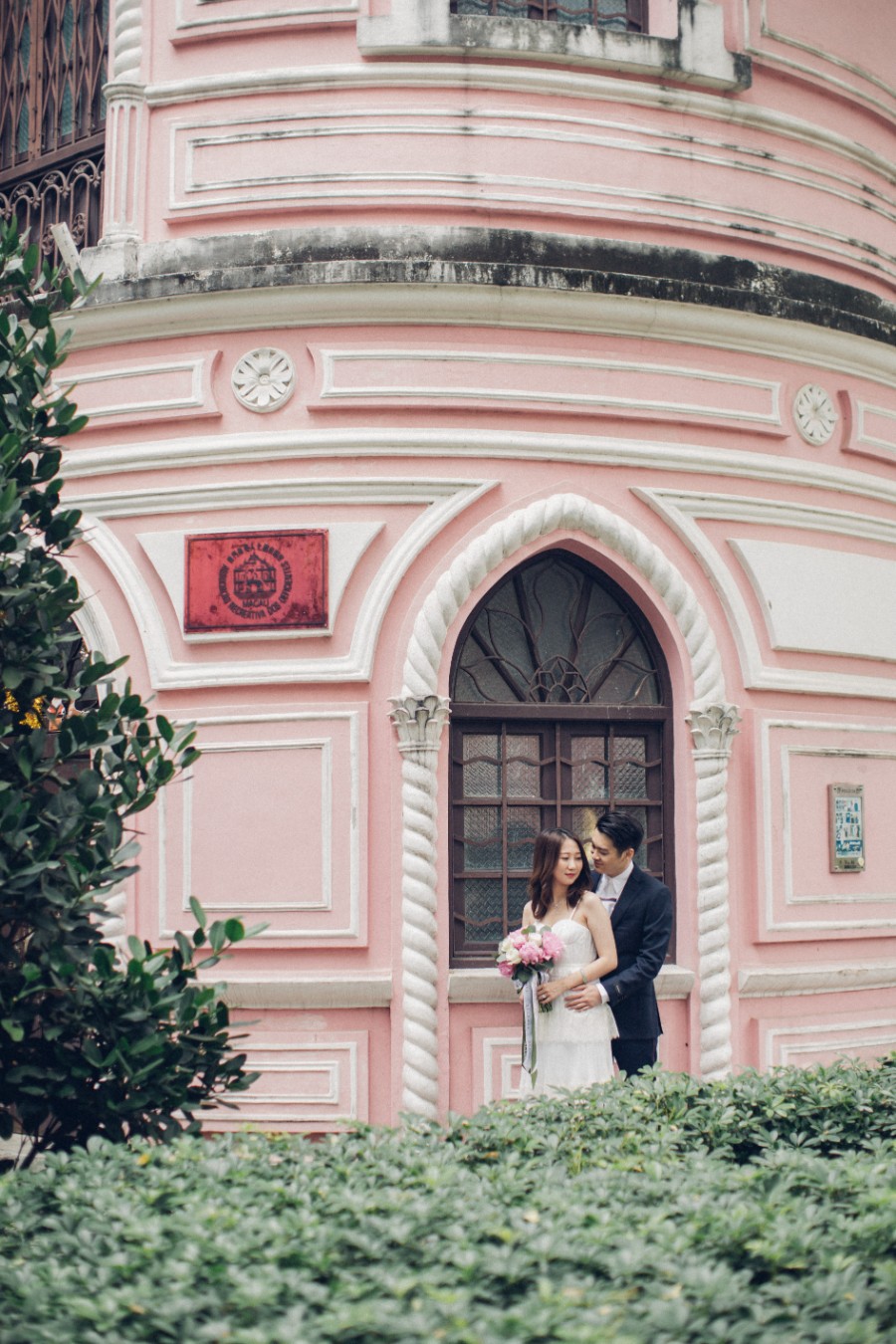Macau Outdoor Pre-Wedding Photoshoot At Jardim de S. Francisco by Tom on OneThreeOneFour 9
