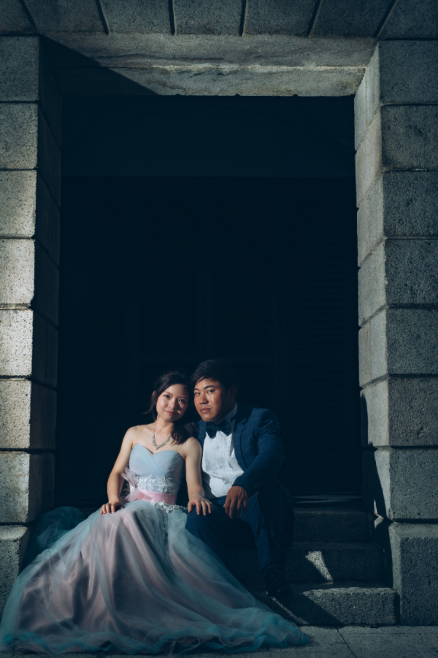 Hong Kong Outdoor Pre-Wedding Photoshoot At Disney Lake, Stanley, Central Pier by Felix on OneThreeOneFour 13