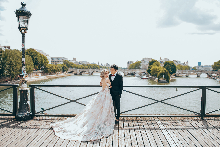 Naomi & Hann's Wedding Photoshoot in Paris by Arnel on OneThreeOneFour 31