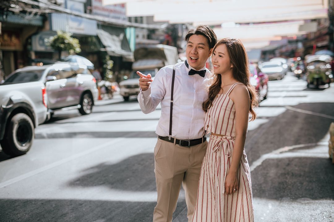 Thailand Pre-wedding Photoshoot at Bangkok Pattaya - Chinatown, train station and Pattaya beach by Por on OneThreeOneFour 0