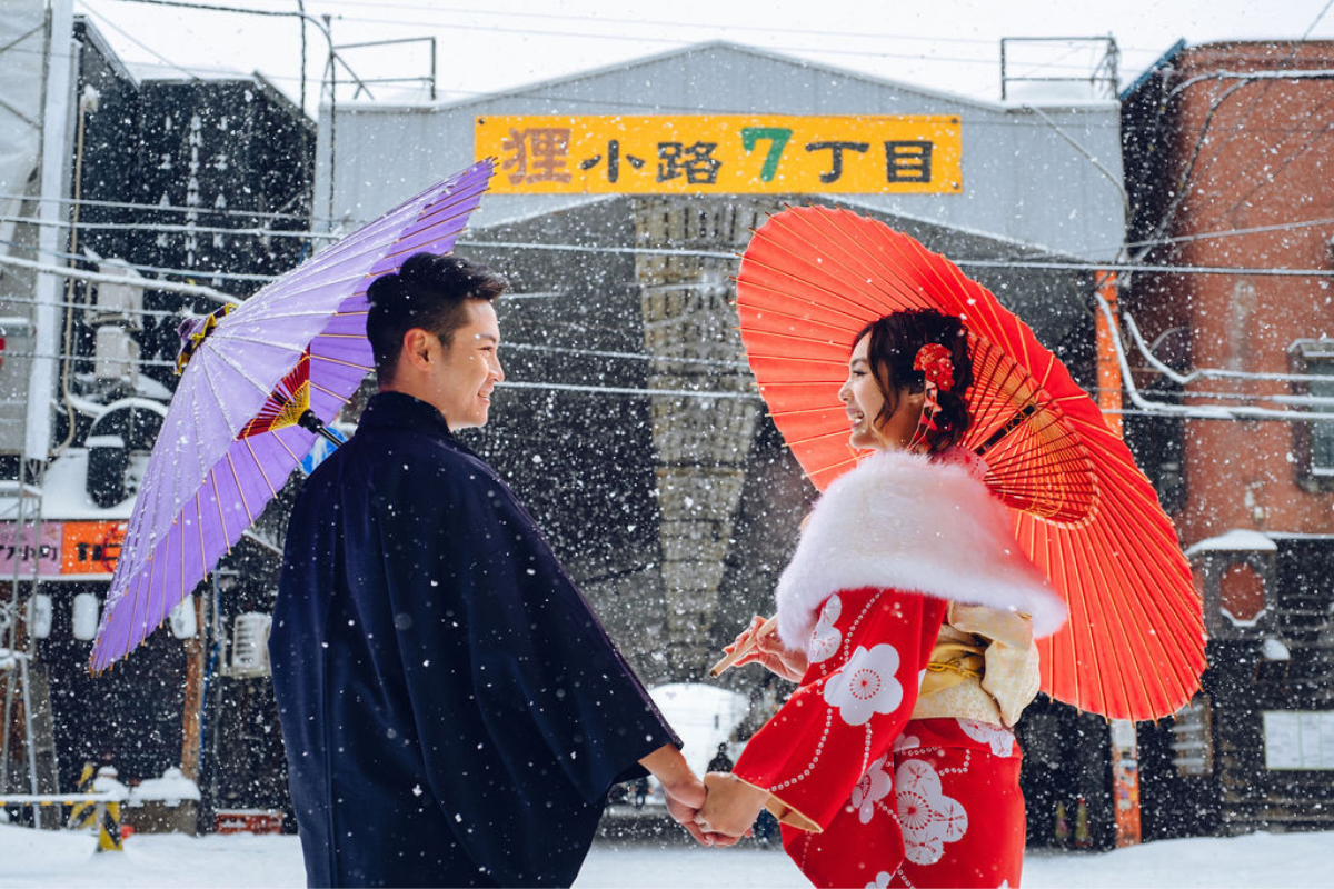 Hokkaido Street Style Kimono Prewedding Photoshoot At Shopping Street And Iyahiko shrine In Winter by Kuma on OneThreeOneFour 10
