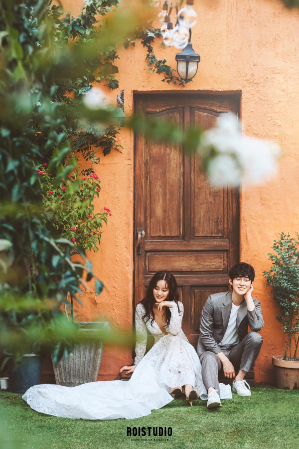 Roi Studio 2020 'Overture of Romance' Pre-Wedding Photography - NEW Sample by Roi Studio on OneThreeOneFour 49