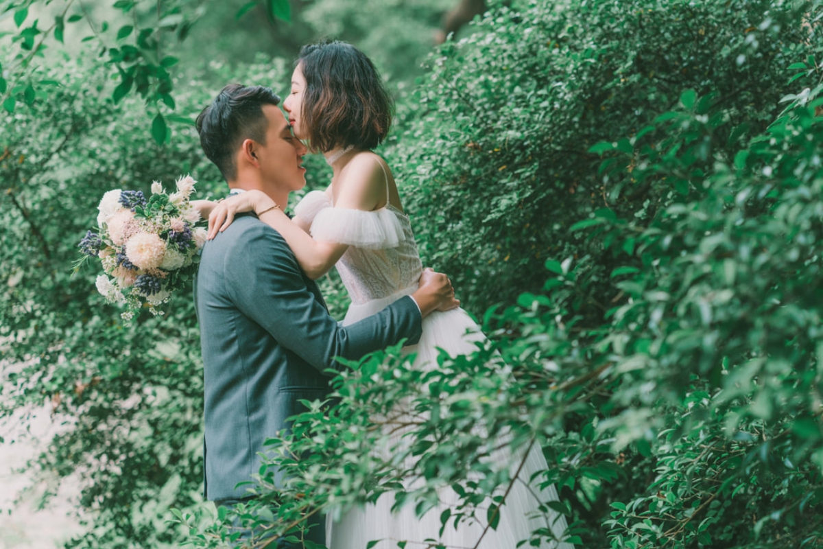 Taiwan Pre-Wedding Photoshoot Abandoned Estate Blue House Gardens by  on OneThreeOneFour 43