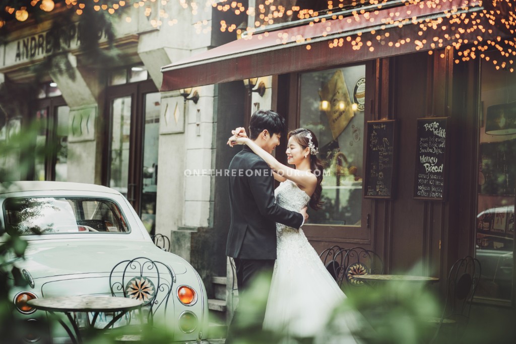 Korean Studio Pre-Wedding Photography: 2017 ePhoto Essay Studio Collection by ePhoto Essay Studio on OneThreeOneFour 34