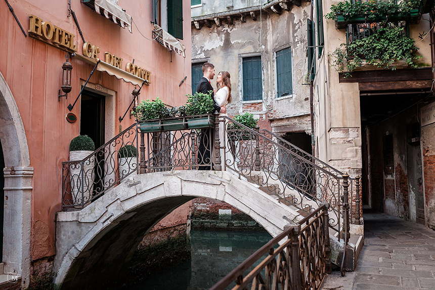 Venice Wedding Photoshoot by Olga  on OneThreeOneFour 6