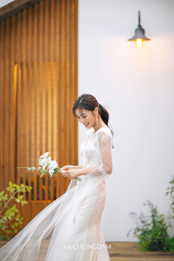 [Latest] Chungdam Studio 2023 Korean Pre-Wedding Photoshoot by Chungdam Studio on OneThreeOneFour 2