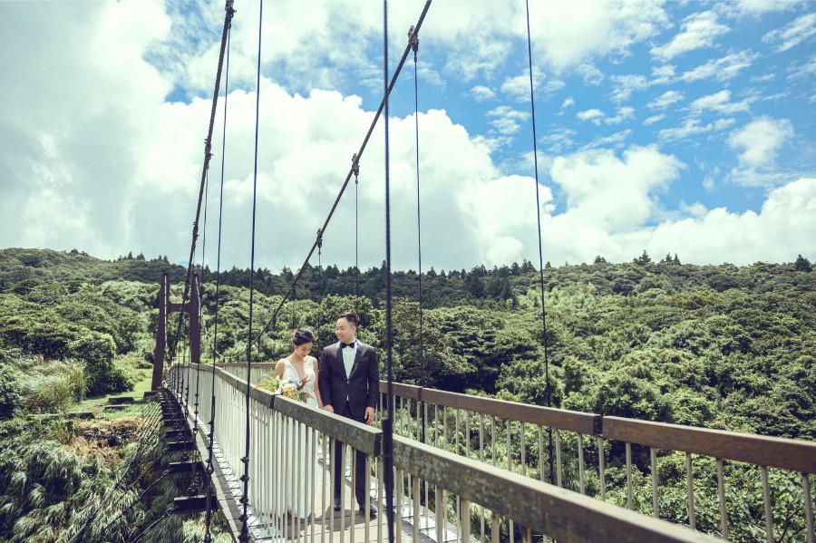 Taiwan Leng Shui Keng Suspension Bridge Prewedding Photoshoot by Doukou on OneThreeOneFour 4