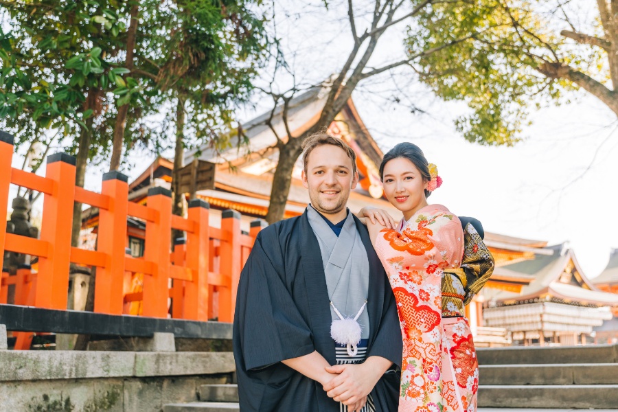 Kyoto Kimono Prewedding Photoshoot Higashiyama District Japan by Shu Hao on OneThreeOneFour 52