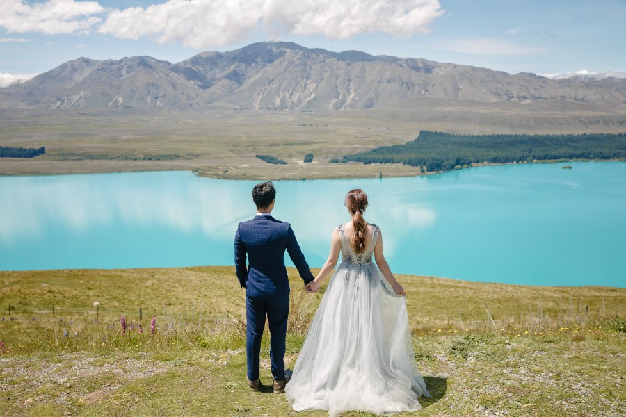 SH&J: Romantic fairytale pre-wedding in New Zealand with horse and at Lake Pukaki and Lake Tekapo by Fei on OneThreeOneFour 26