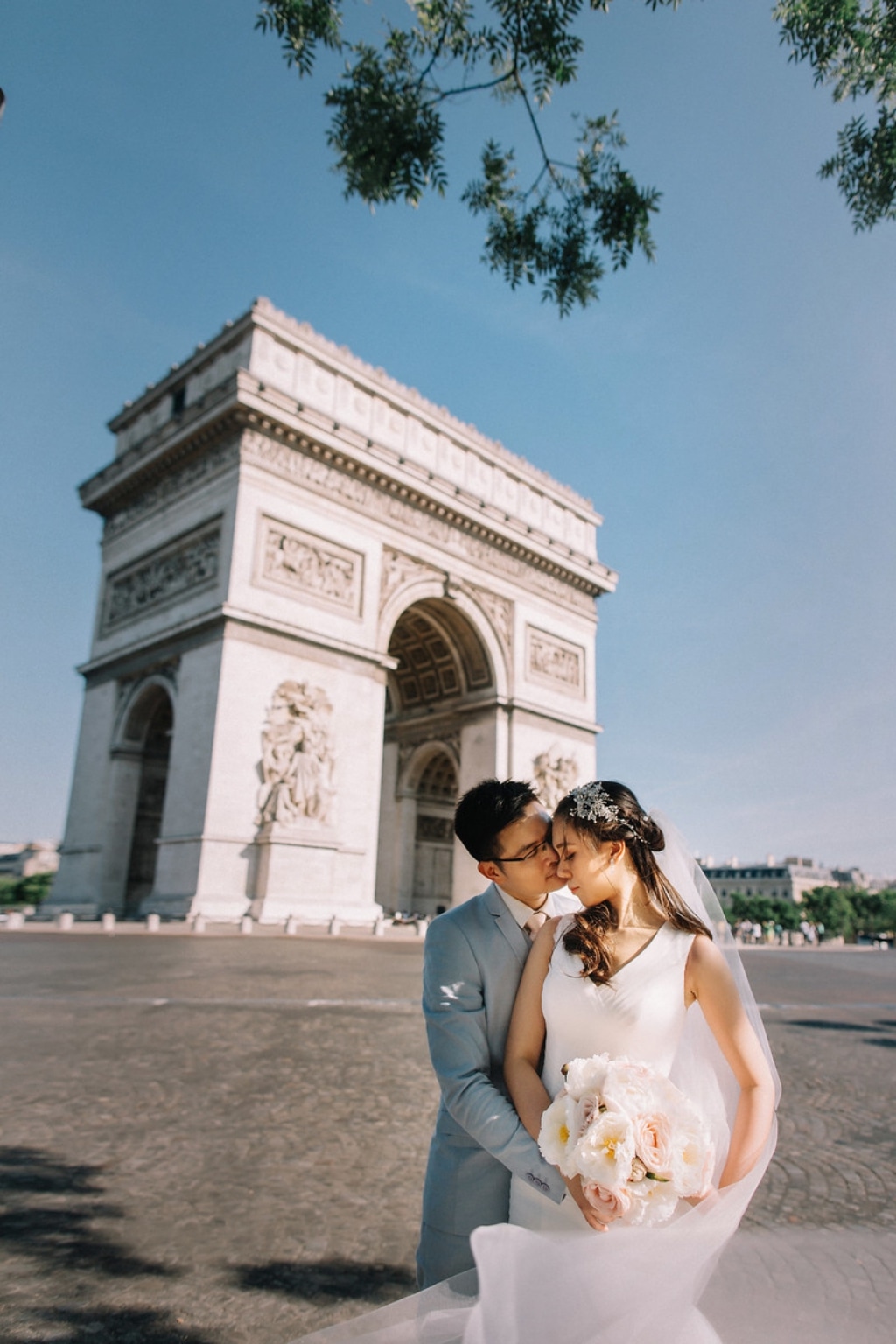 Paris Wedding Photo Session Arc de Triomphe by Vin on OneThreeOneFour 8