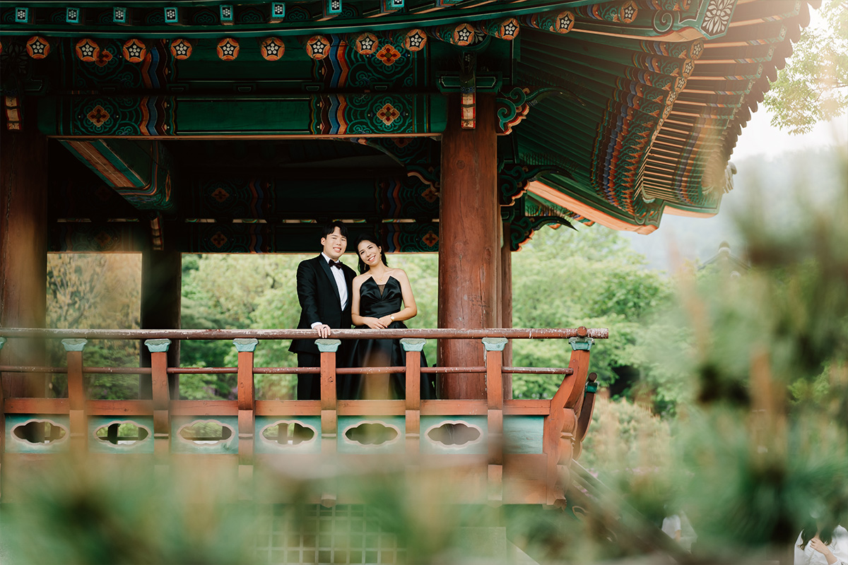 Korea Prewedding in Namsangol Hanok Village & Bukchon Hanok village by Jungyeol on OneThreeOneFour 1