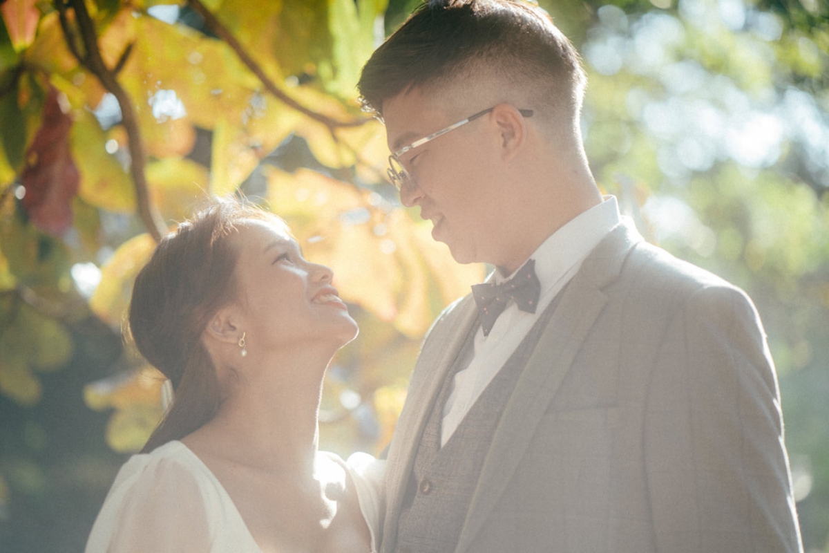 Taiwan Pre-Wedding Photoshoot Autumn Garden Scenic Nature  by  on OneThreeOneFour 5