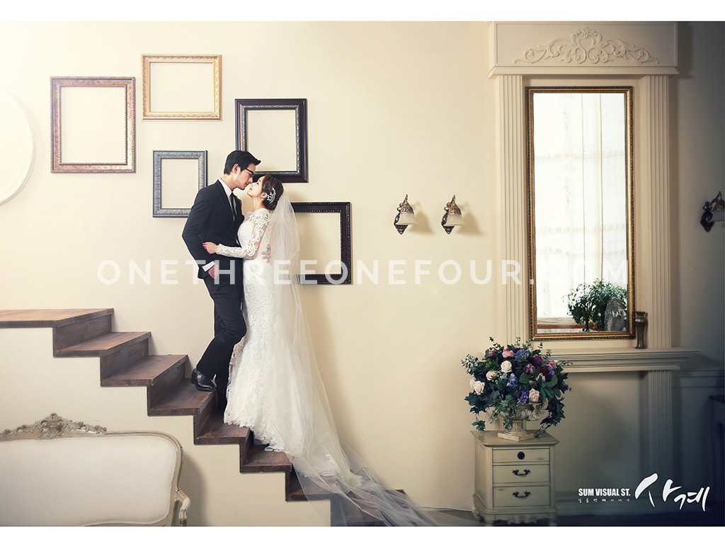 Korean Wedding Photos: Indoor Set by SUM Studio on OneThreeOneFour 16