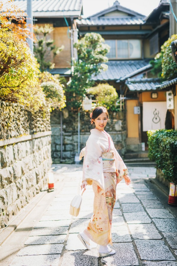 J&G: Kyoto Pre-wedding Photoshoot with Kimono by Shu Hao on OneThreeOneFour 12
