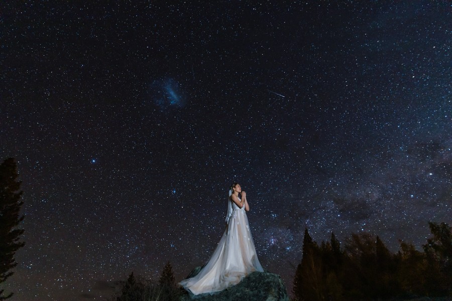 N&J: 紐西蘭婚紗拍攝 - 科羅曼德爾峰、冰川，櫻花 by Fei on OneThreeOneFour 12