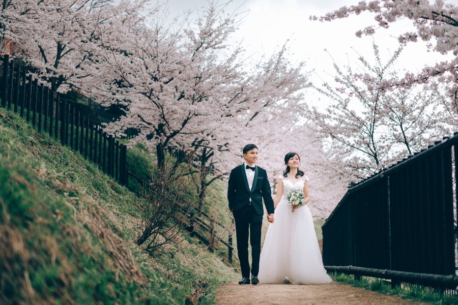 Japan Tokyo Pre-Wedding Photoshoot At Traditional Japanese Village And Pagoda During Sakura Season by Lenham on OneThreeOneFour 22