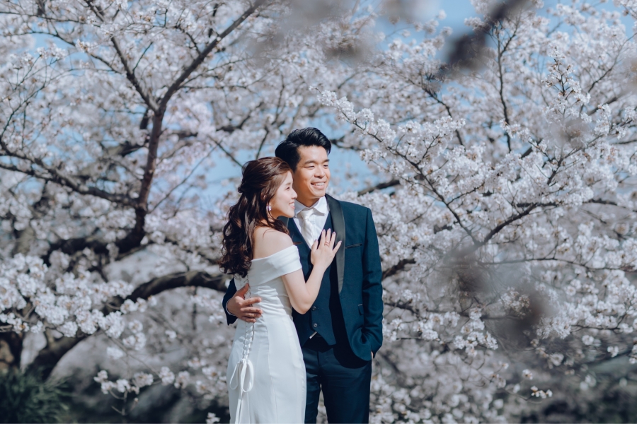 Blossoming Love in Kyoto & Nara: Cherry Blossom Pre-Wedding Photoshoot with Crystal & Sean by Kinosaki on OneThreeOneFour 9
