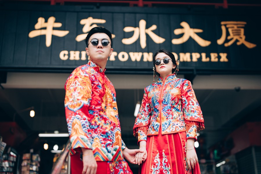 E&K: Quirky pre-wedding in Chinatown, Gardens by the Bay and beach by Cheng on OneThreeOneFour 9