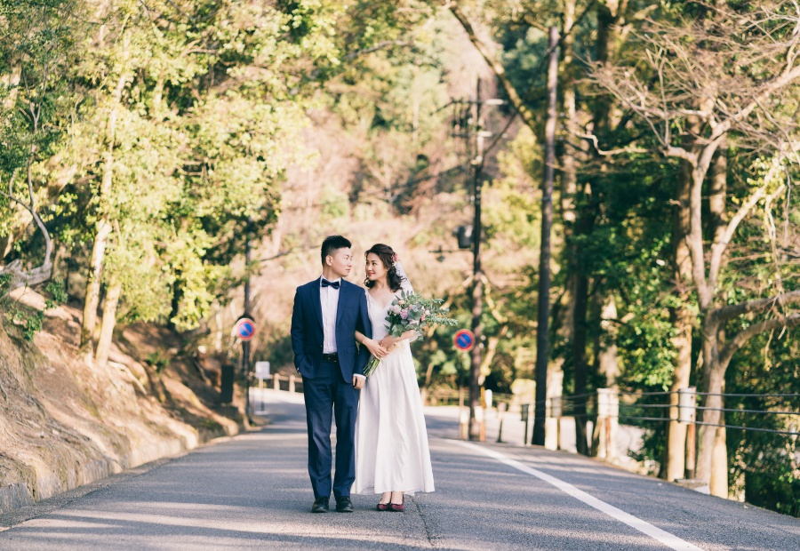 Japan Pre-Wedding Photoshoot At Nara Deer Park  by Jia Xin  on OneThreeOneFour 12