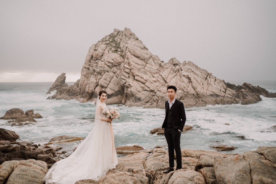 J&C: Half-day pre-wedding at pine forest and beach by Jimmy on OneThreeOneFour 12