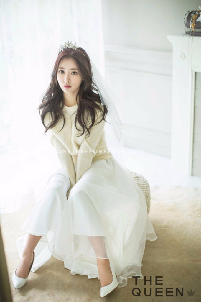 The Queen | Korean Pre-wedding Photography by RaRi Studio on OneThreeOneFour 21