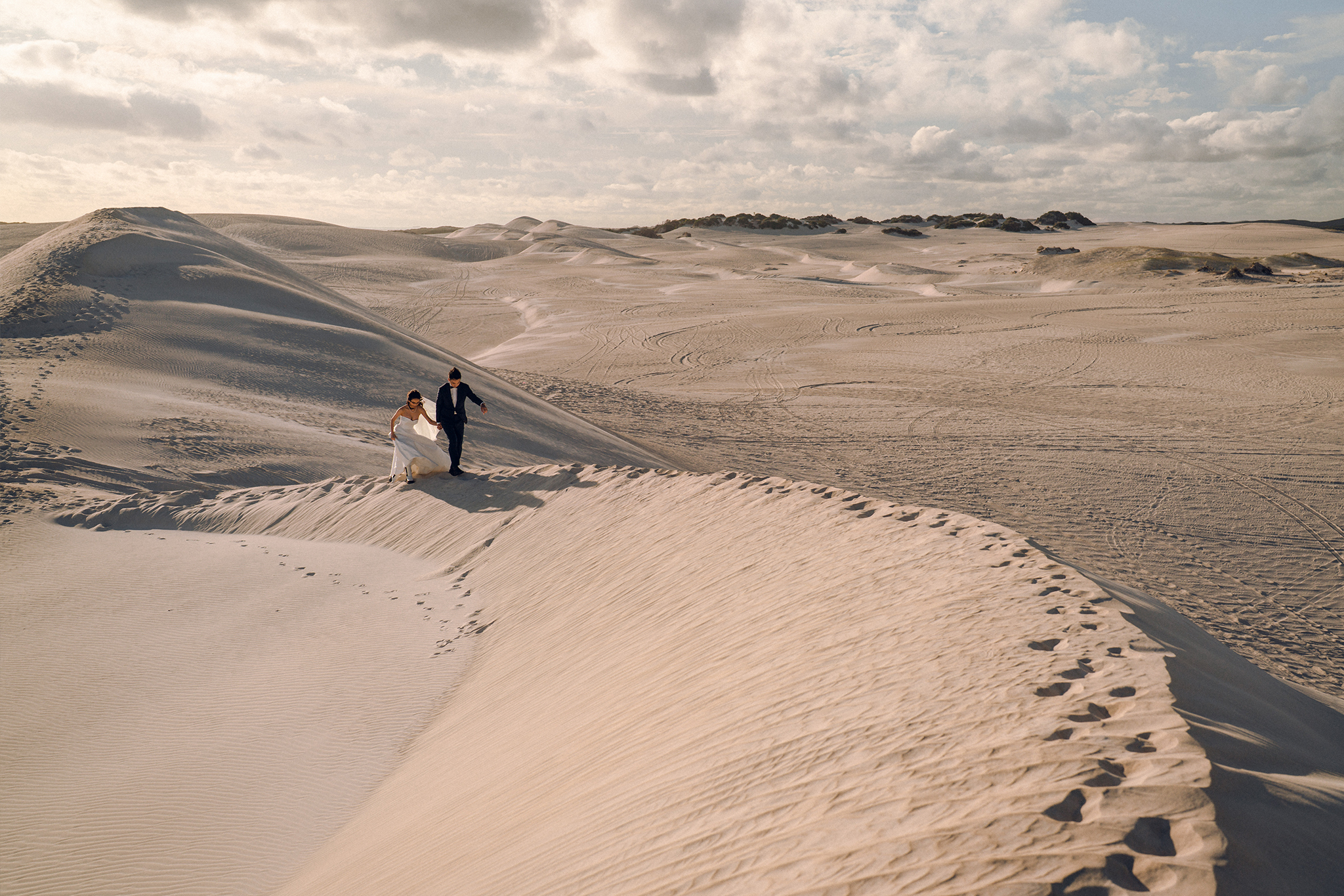 Perth Pre-Wedding Photoshoot at Lancelin Desert & Bells Lookout by Jimmy on OneThreeOneFour 19