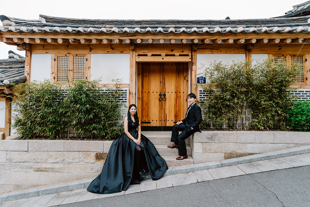 Korea Prewedding in Namsangol Hanok Village & Bukchon Hanok village by Jungyeol on OneThreeOneFour 11