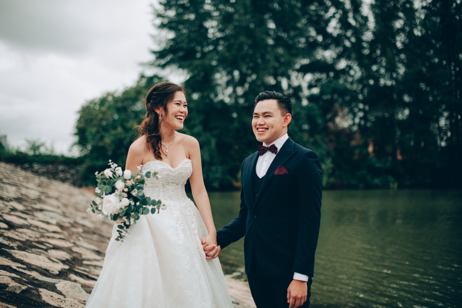 Singapore Pre-Wedding Photoshoot At Seletar Airport And Colonial Houses by Chia on OneThreeOneFour 4