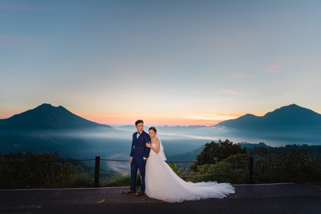 Pre-Wedding Photographer In Bali: Photoshoot At Mount Batur, Kintamani Forest, Cepung Waterfall And Tegal Wangi Beach by Hendra  on OneThreeOneFour 3