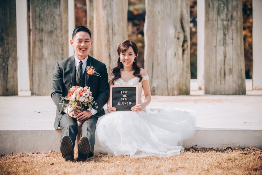 C&S: Korea Autumn Pre-Wedding at Hanuel Park with Pink Muhly Grass by Jongjin on OneThreeOneFour 7