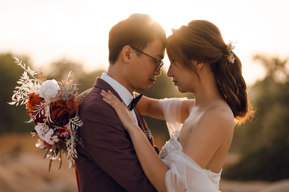 Bintan Pre-Wedding Photoshoot: Chen Yu & Yu Xuan’s Romantic Shoot at Blue Lake, Sand Dunes & ANMON Resort by HS on OneThreeOneFour 14