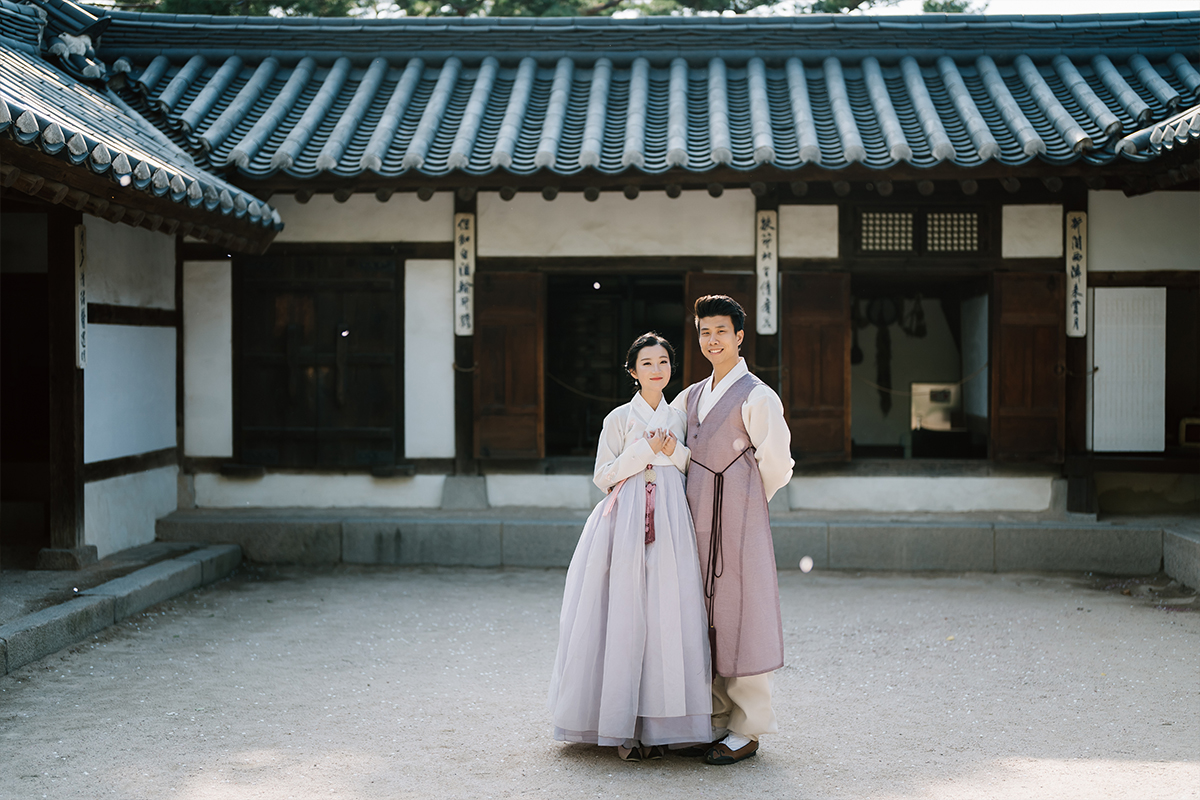 Australia Couple Hanbok Photoshoot in Korea by Jungyeol on OneThreeOneFour 7