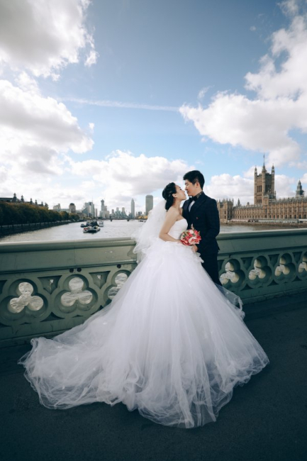 S&H: London Pre-wedding with the Big Ben, London Eye, Westminster Abby by Dom on OneThreeOneFour 13