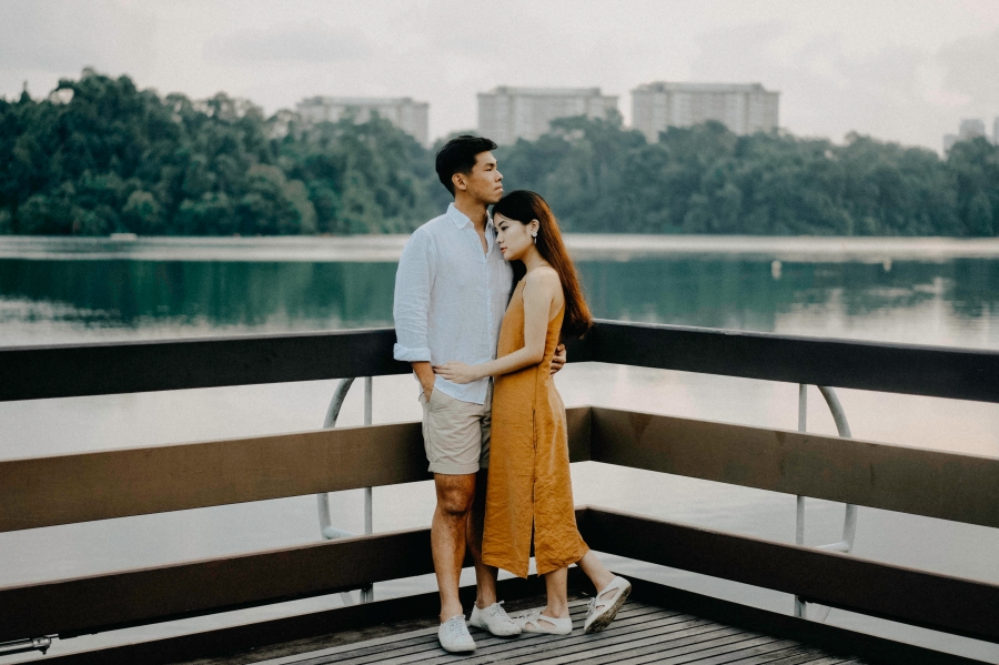 Singapore Pre-Wedding Photoshoot At Lower Peirce Reservoir With Puppies by Charles on OneThreeOneFour 7