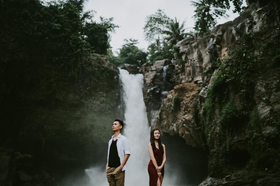 Bali Proposal At Tegallalang Rice Terrace and Tegenungan Waterfall by Cahya on OneThreeOneFour 13
