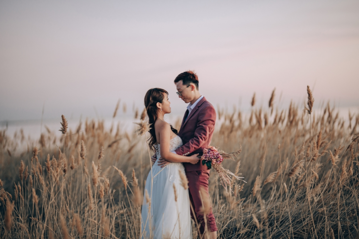 Cappadocia Pre-Wedding Photoshoot Salt Lake Carpet Shop Hot Air Balloons  by Aric on OneThreeOneFour 8