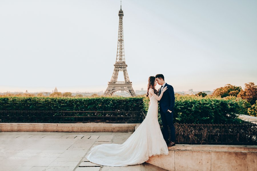 I&R: 巴黎婚紗攝影 － 艾菲爾鐵塔，小皇宮，羅浮宮 by Arnel on OneThreeOneFour 1